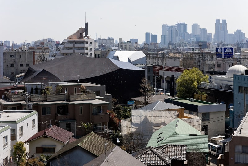 建築大師設計解構！伊東豊雄名作：東京高円寺「座・高円寺」