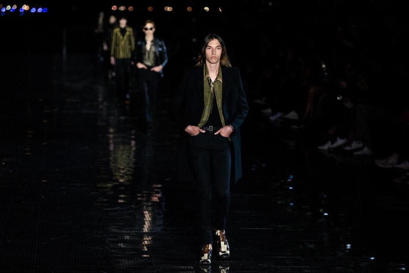 Saint Laurent 於紐約發布 2019 春夏男裝系列