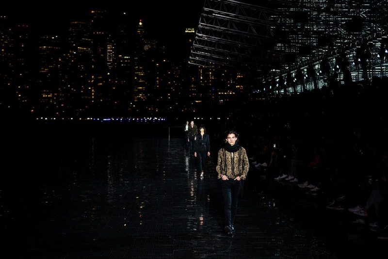Saint Laurent 於紐約發布 2019 春夏男裝系列