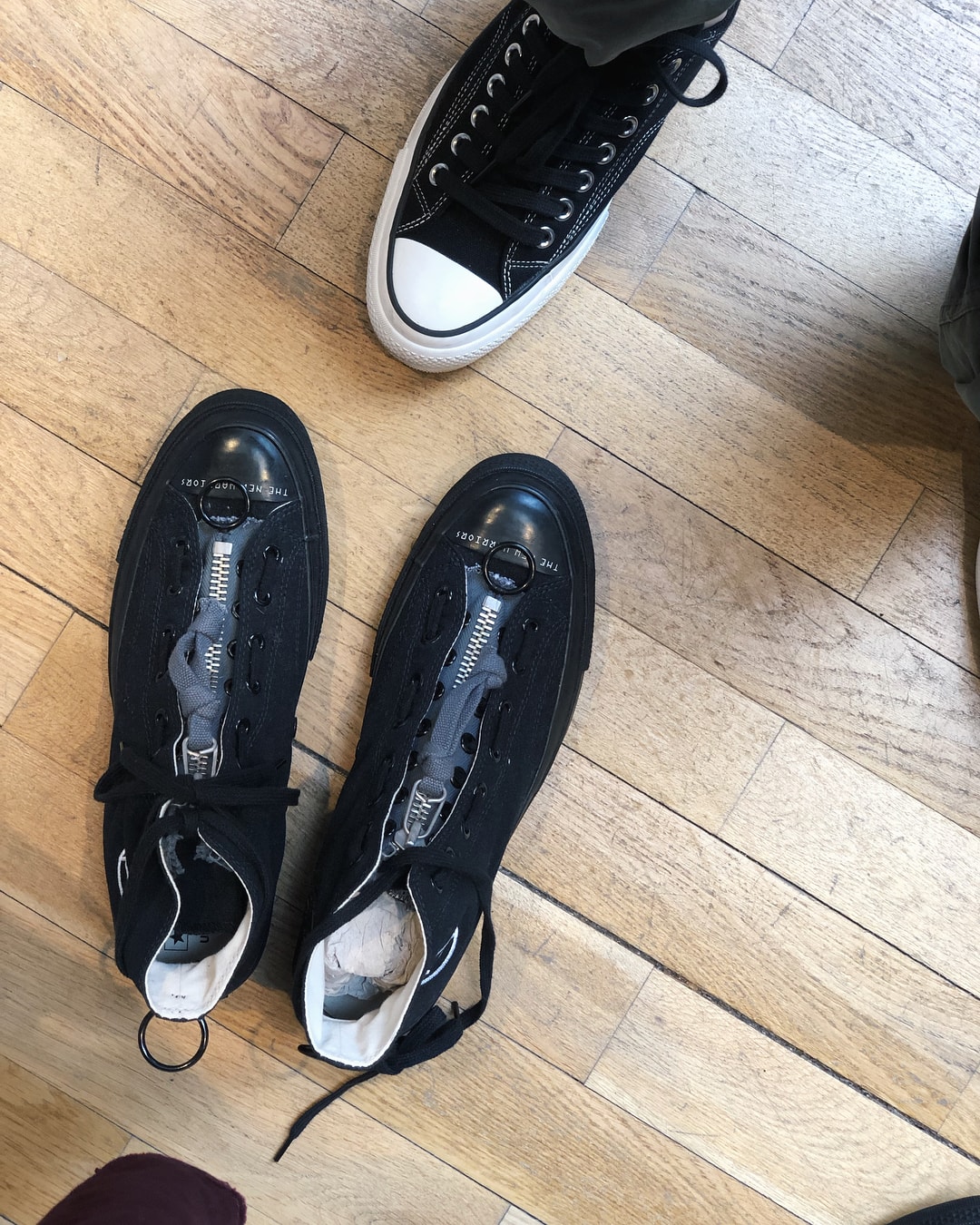 UNDERCOVER 與 Nike 及 Converse 的最新聯乘鞋款諜照曝光