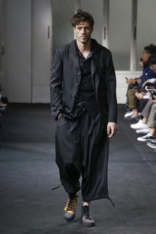 巴黎時裝周－Yohji Yamamoto 2019 春夏系列正式登場