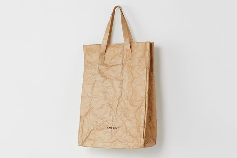 AMBUSH® 紙質包袋釋出