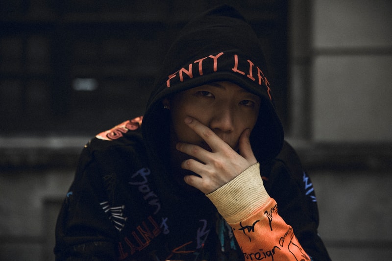 他能改變華語音樂？HYPEBEAST 獨家解析 ØZI 專輯所有曲目