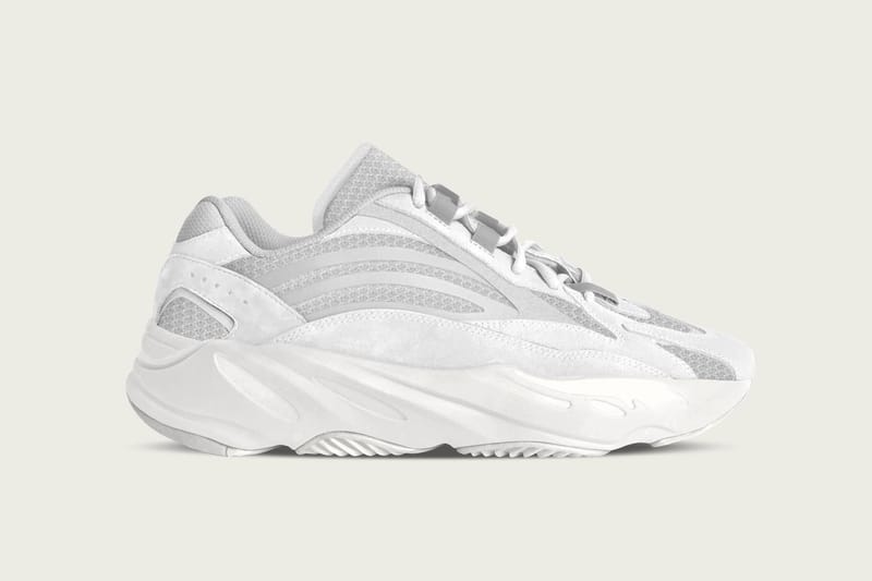 搶先預覽 YEEZY 700 V2 全新配色設計「Static」