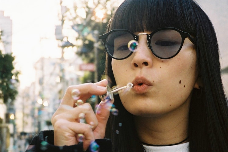 30 而立 - 日本人氣名模秋元梢寫真集《Kozue 2017-2018》登陸香港