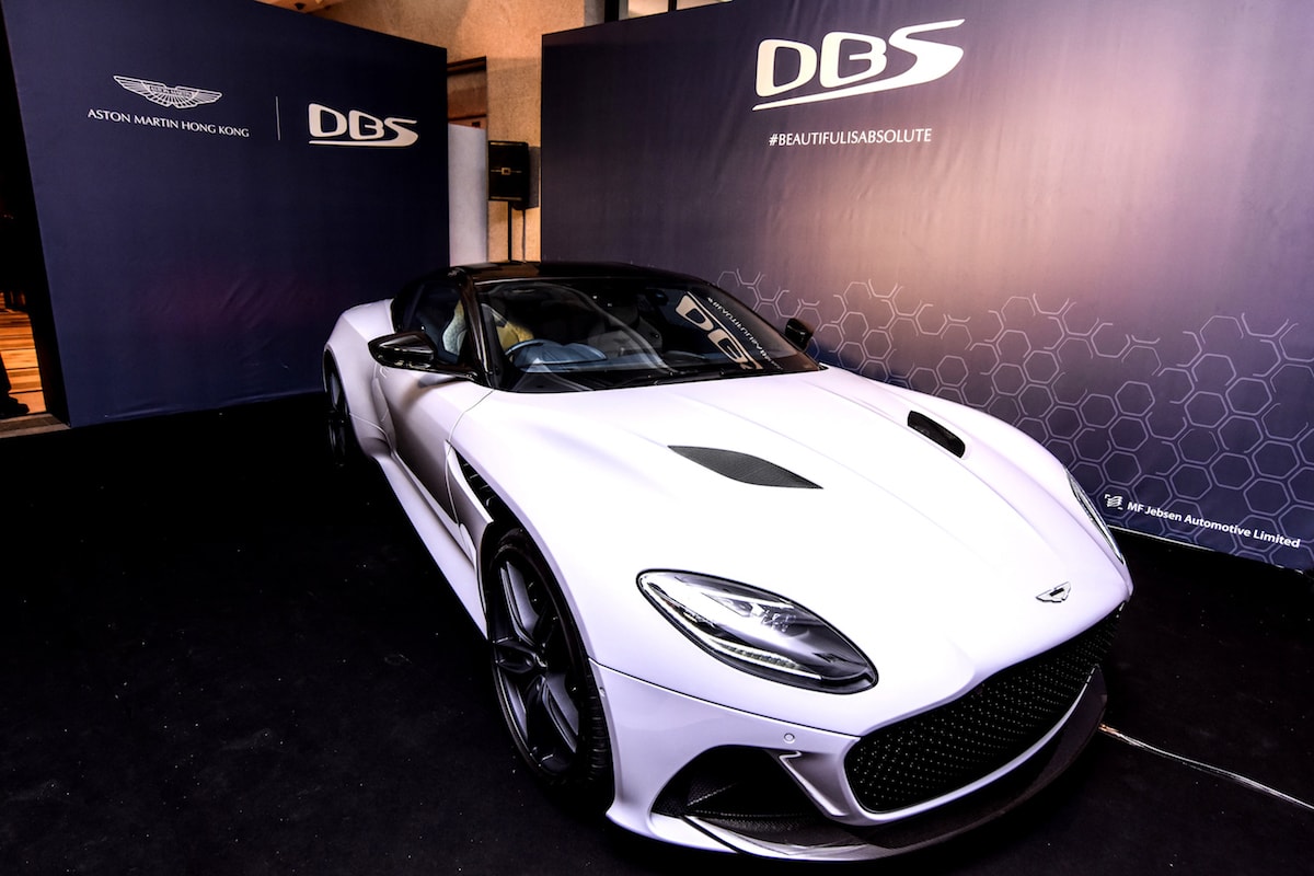 Aston Martin 全新 DBS Superleggera 旗艦級 GT 跑車登場