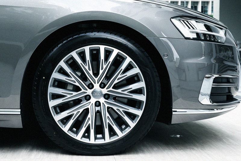 真・豪華－Audi 香港正式發佈「總理車」A8 L