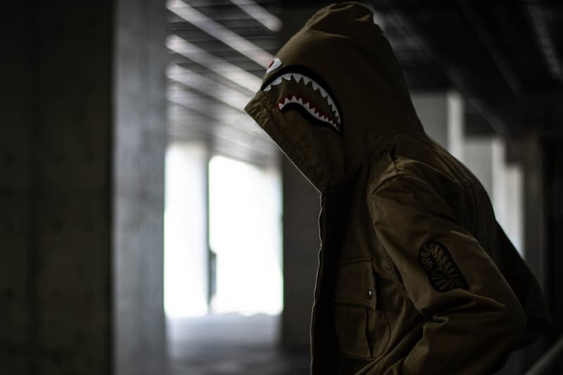 A BATHING APE® 全新 Shark Parachute Jacket 即將上架