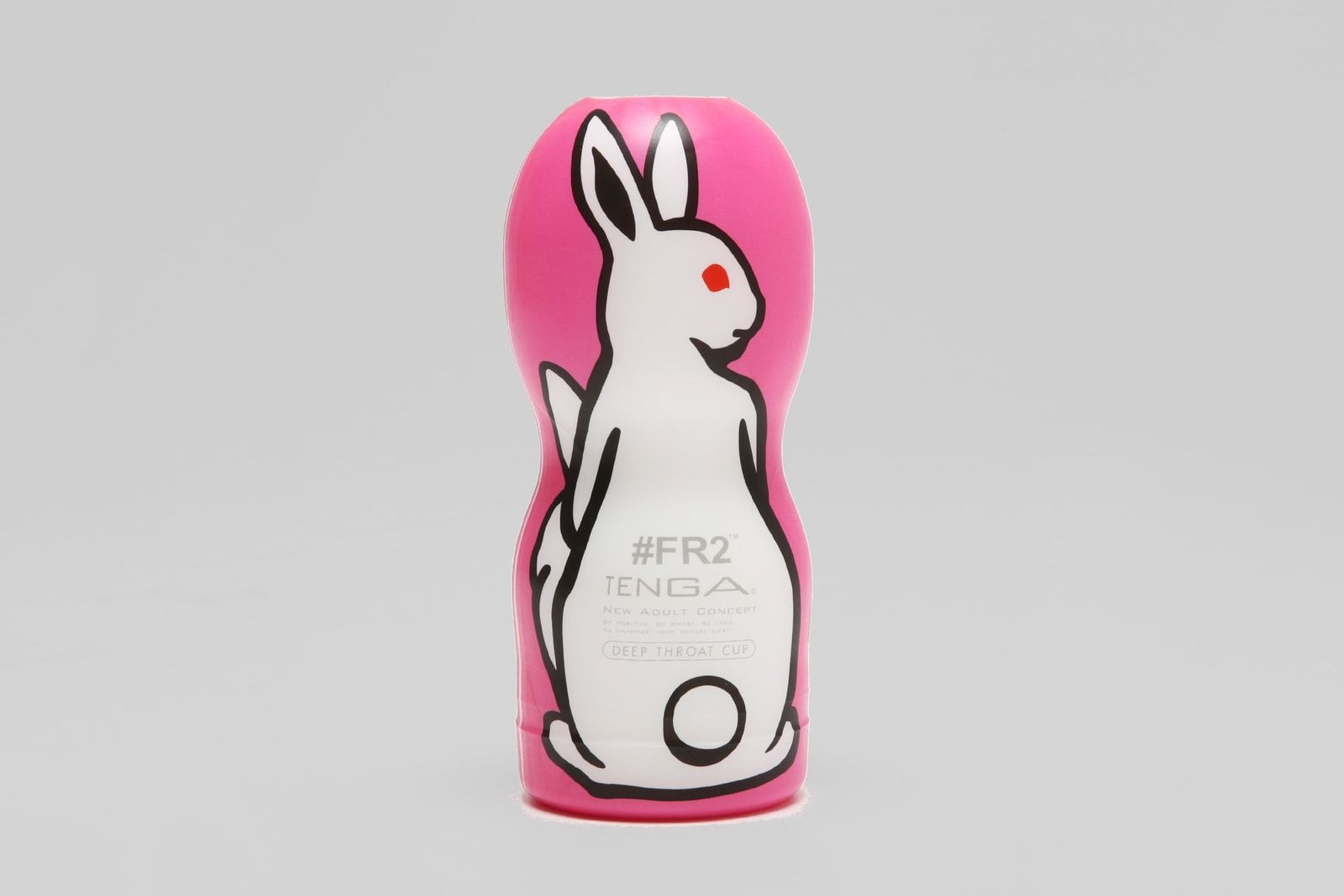 走進 Fxxking Rabbits 原宿粉色主題新店 #FR2梅