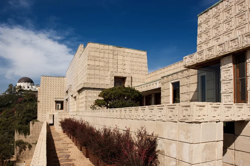 Frank Lloyd Wright 的標誌性 Ennis House 以 $2,300 萬美元的價格出售