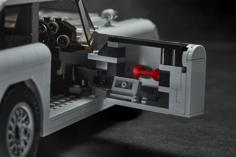 LEGO 打造 007 James Bond™ Aston Martin DB5 跑車積木模型香港上架情報