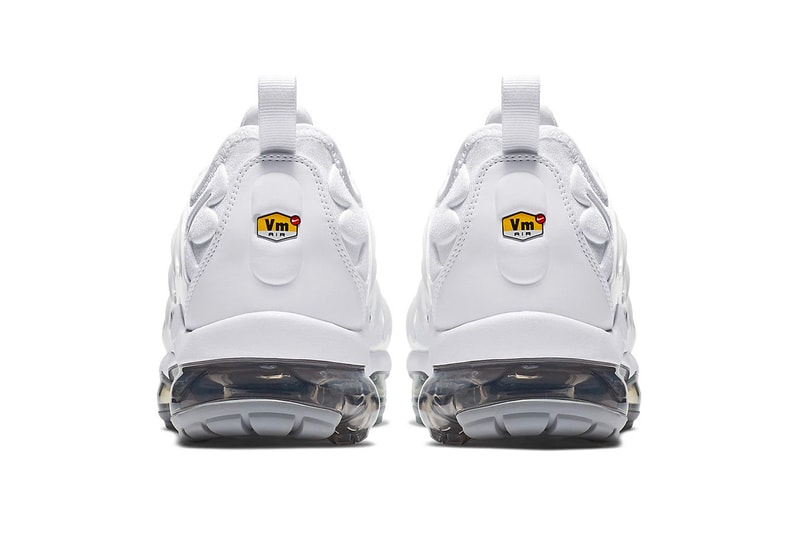 Nike Air VaporMax Plus 全新「Pure Platinum」配色上架