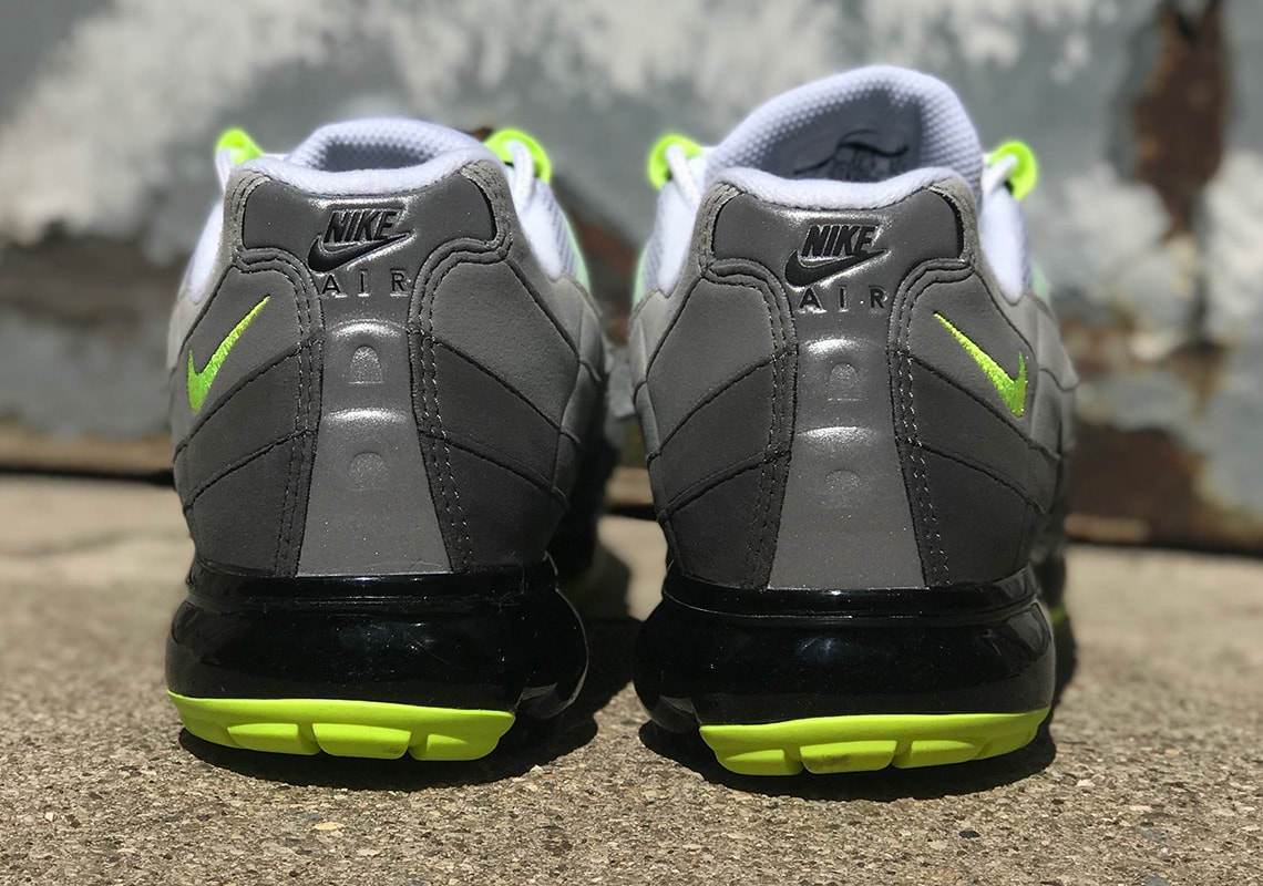 Nike 變種鞋款 Air VaporMax 95「Neon」更多實物細節曝光