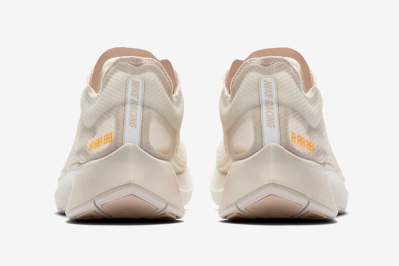 Nike Zoom Fly SP 全新配色設計「Light Bone」