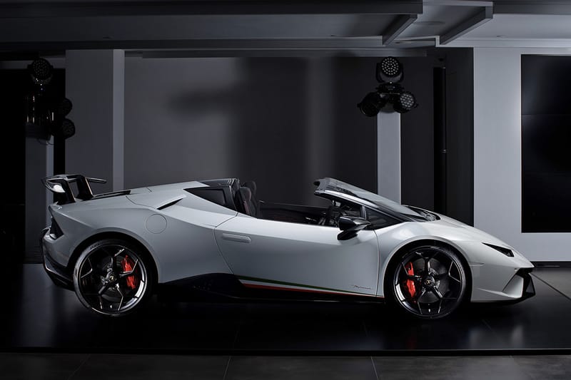 Lamborghini Huracán Performante Spyder 升級開篷版本正式抵港