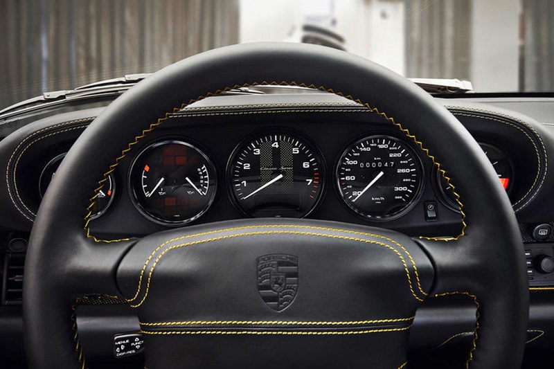 一台限定！Porsche 重製 90 年代古董經典 993！