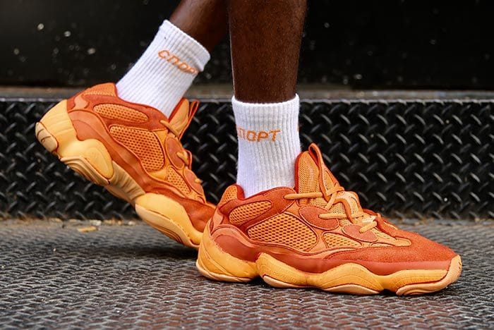 Ceeze 打造 adidas Originals YEEZY 500「Apricot Orange」客製版本