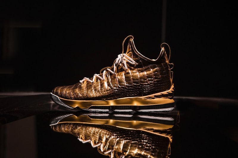 The Shoe Surgeon 為 LeBron James 打造特別版 Nike LeBron 15 鍍金鑲鑽鞋款