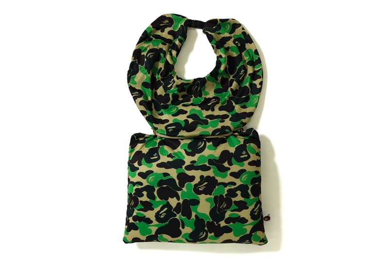 旅行必備－A BATHING APE® 推出 ABC Camo 迷彩頸枕