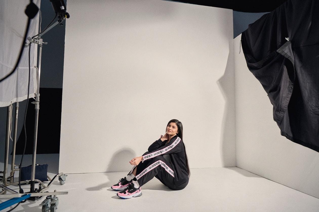 adidas Originals 與 Kylie Jenner 合作企劃正式展開