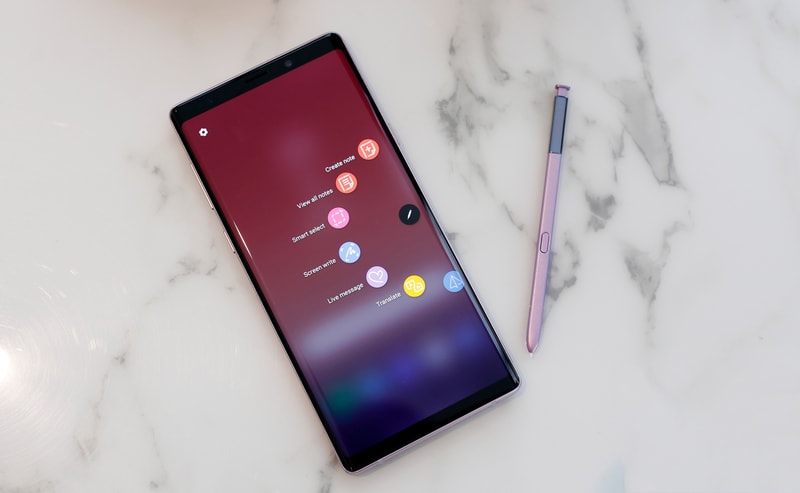 亮點不足？Samsung 正式發佈新一代旗艦手機 Galaxy Note 9