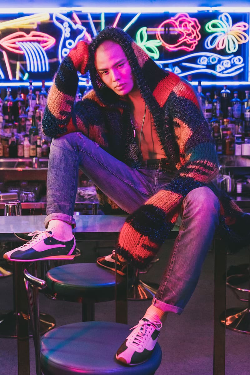穿過光影,一起進入 Saint Laurent 的迷幻搖滾世界