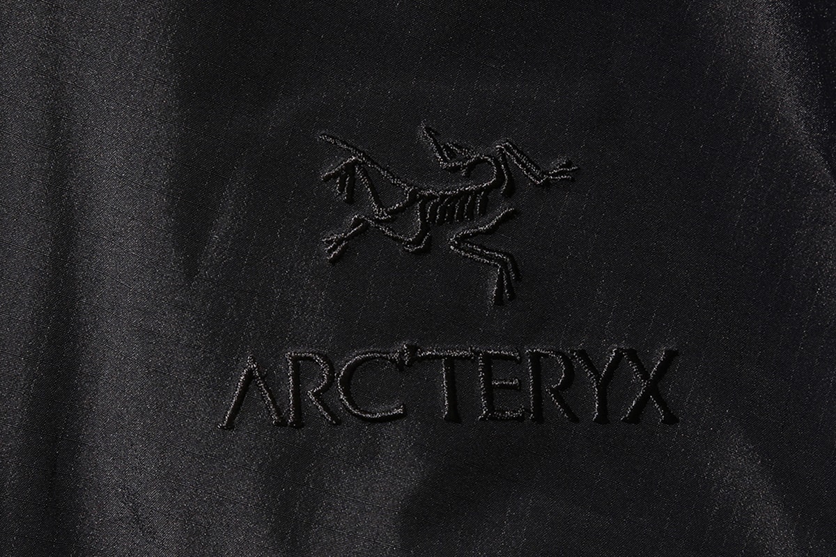 Arc'teryx × BEAMS 聯名別注灰調 Beta Sl Jacket 