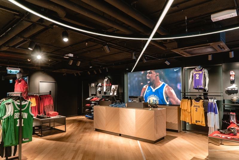 重鎮座立－美國連鎖龍頭品牌 Foot Locker 登陸香港