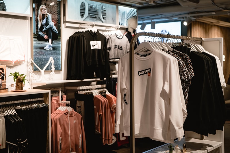 重鎮座立－美國連鎖龍頭品牌 Foot Locker 登陸香港