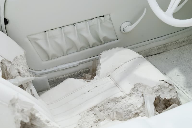 混凝土藝術超跑!走進 Daniel Arsham 最新美國紐約個展「3018」