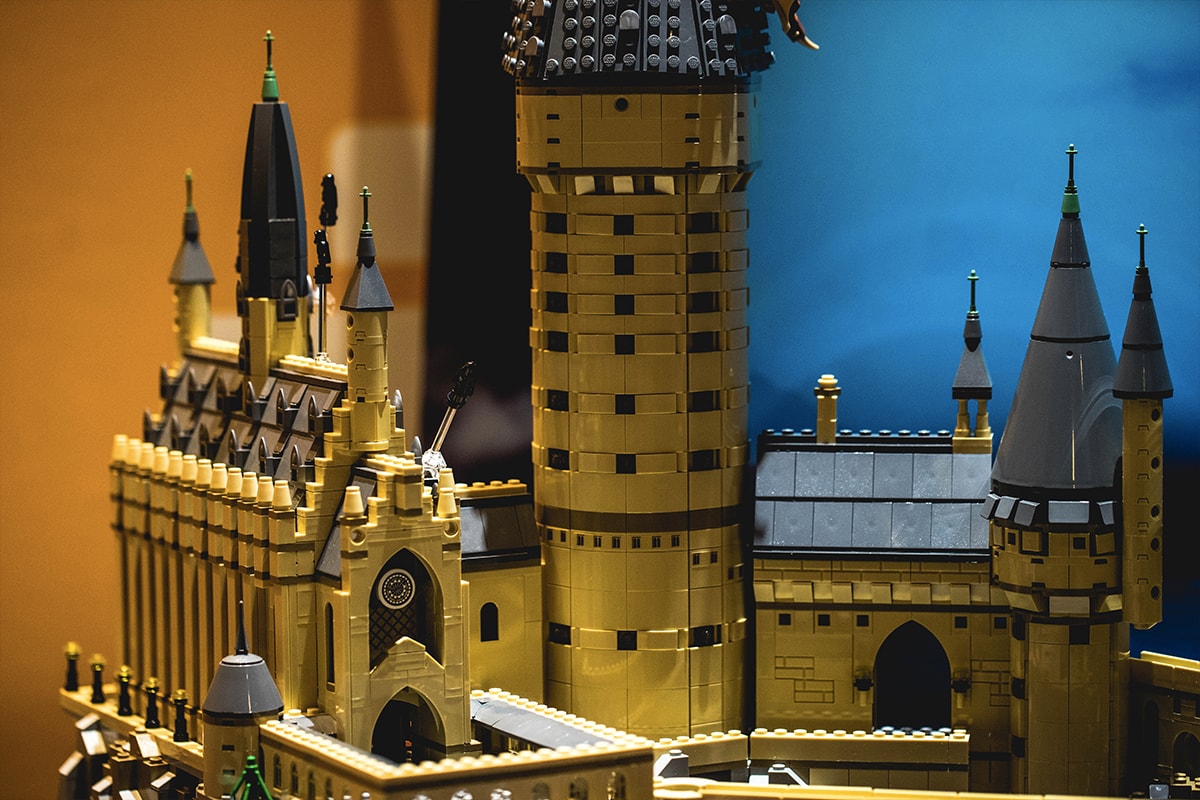 近賞 LEGO 全新《Harry Potter》霍格華茲魔法與巫術學院積木模型