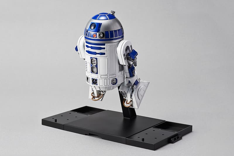 BANDAI 推出《Star Wars》R2-D2 ROCKET BOOSTER Ver.模型