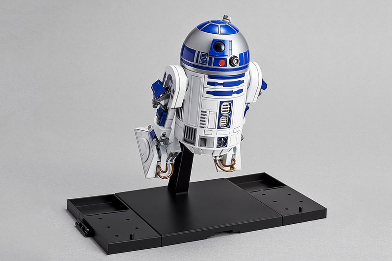 BANDAI 推出《Star Wars》R2-D2 ROCKET BOOSTER Ver.模型