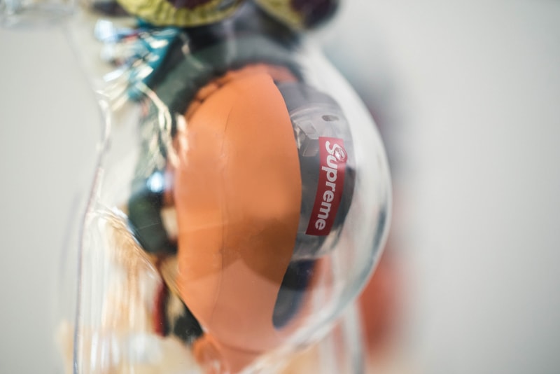蜚聲國際！Supreme 本季人體解剖模型單品大有來頭？！