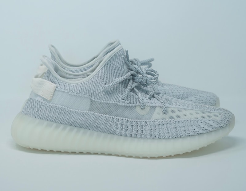 YEEZY BOOST 350 V2 全新「Static」配色更多細節圖片曝光