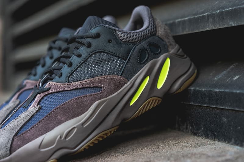 近賞 YEEZY BOOST 700 全新配色設計「Mauve」