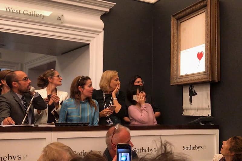 前無古人!Banksy 在代表畫作以 $140 萬美元拍賣成功後竟自毀作品