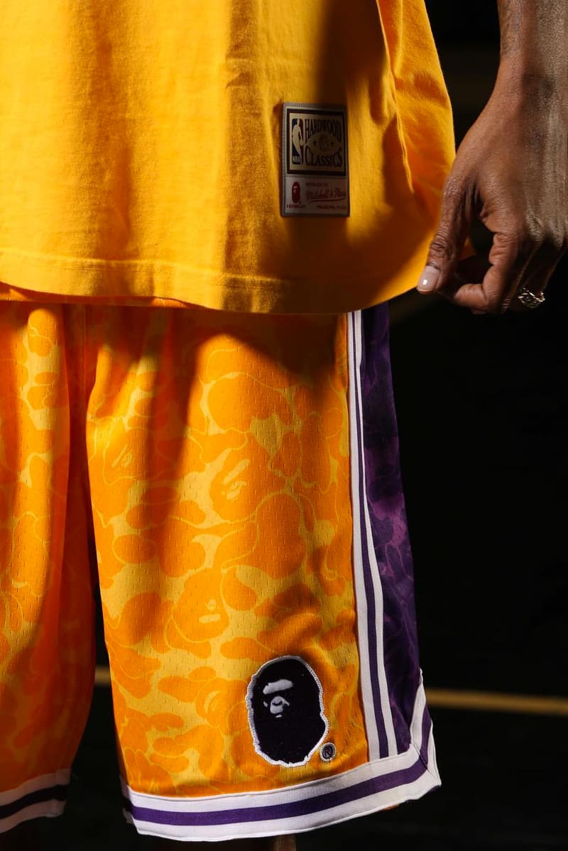 Snoop Dogg 加持-A BATHING APE® x MITCHELL & NESS 造型錄釋出