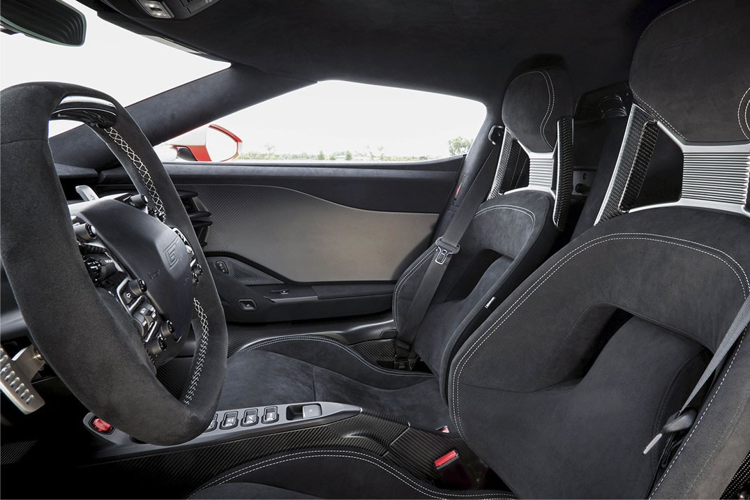 極致輕量 − Ford 全新 2019 GT Carbon Series 特仕車型發佈
