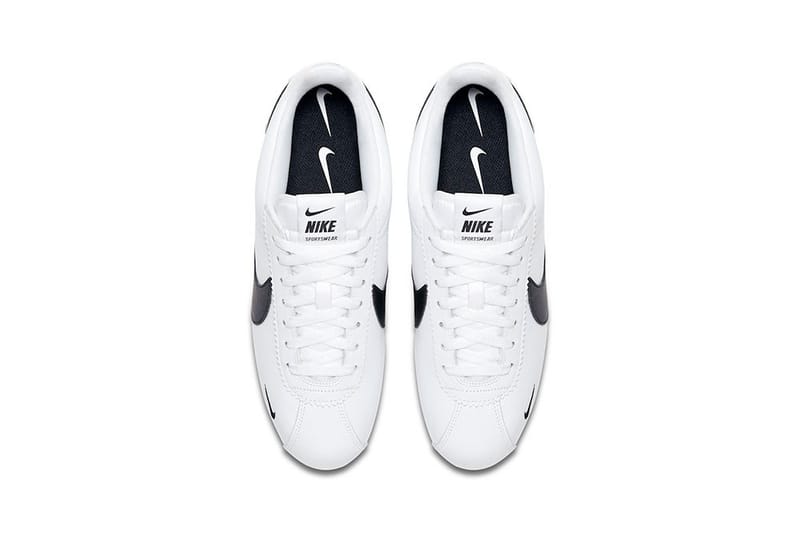 nike cortez swoosh