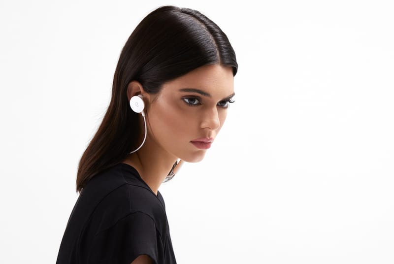 i.am+ 推出全新 Ceramic Buttons 2.5 無線藍牙耳機