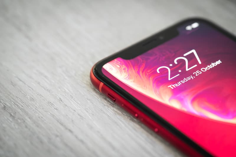 近賞 Apple 全新大眾化型號手機 iPhone XR