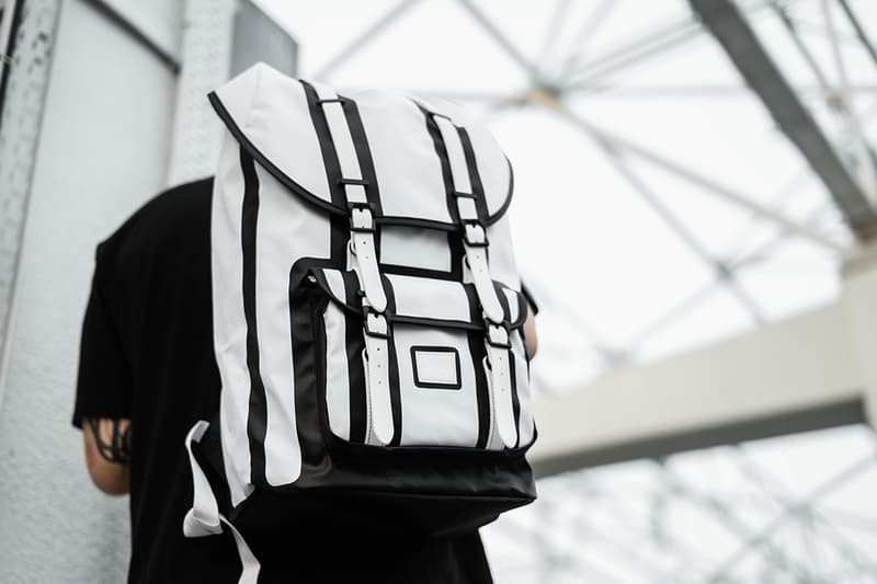 Herschel Supply x Joshua Vides 攜手打造「2D 化」聯名袋款系列