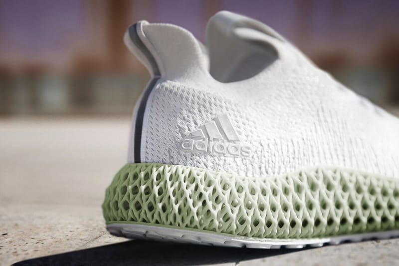 adidas 劃世代跑鞋 AlphaEDGE 4D 發售情報公開