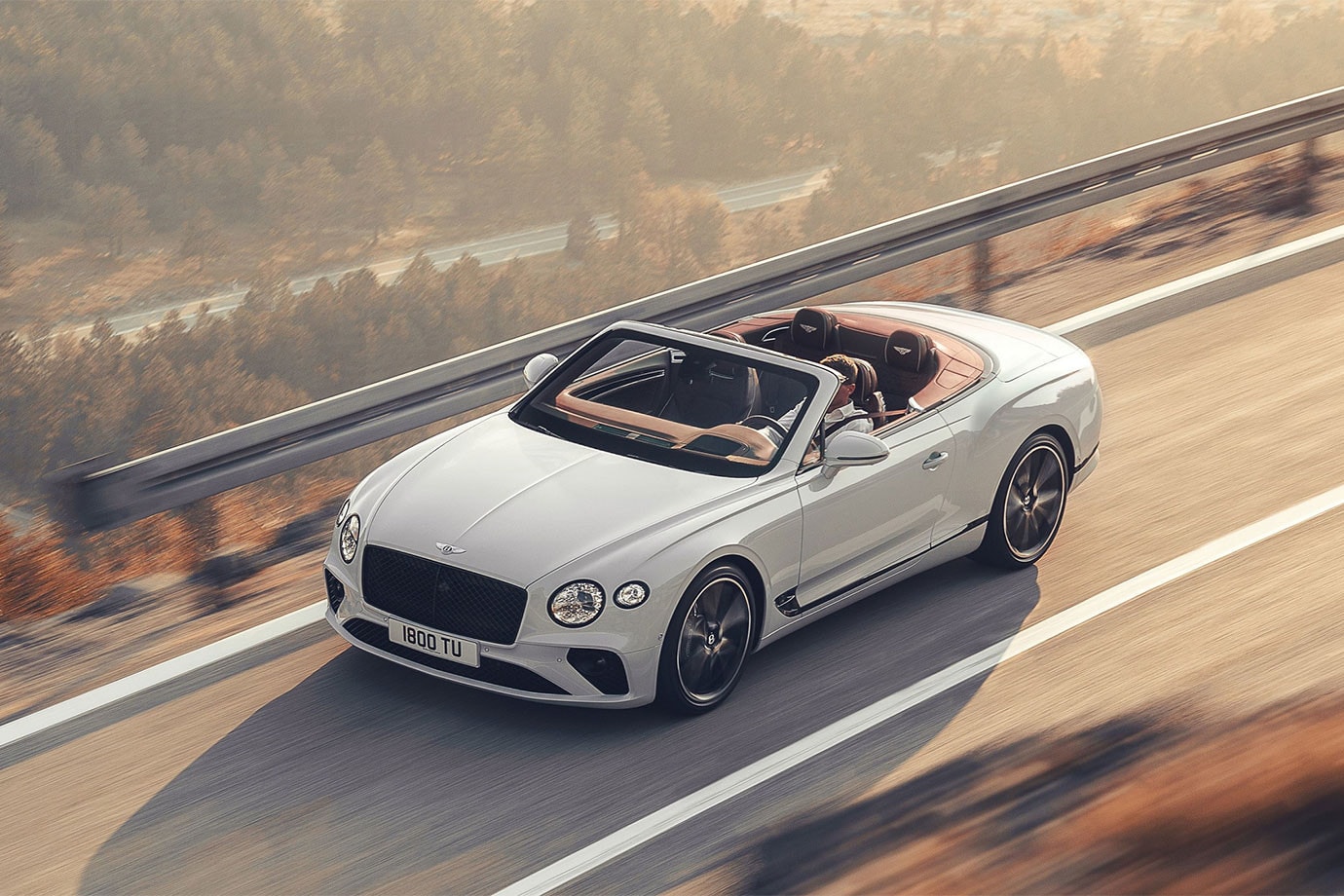 奢華上空 − Bentley 全新 2019 Continental GT Convertible 車型登場
