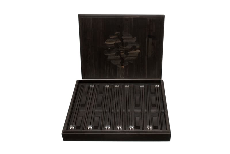 Chrome Hearts 推出 2018 假日季全新配件及家品系列