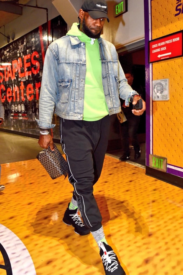全新戰靴加持！LeBron James 首穿 Nike LeBron 15「Air jordan 5」PE