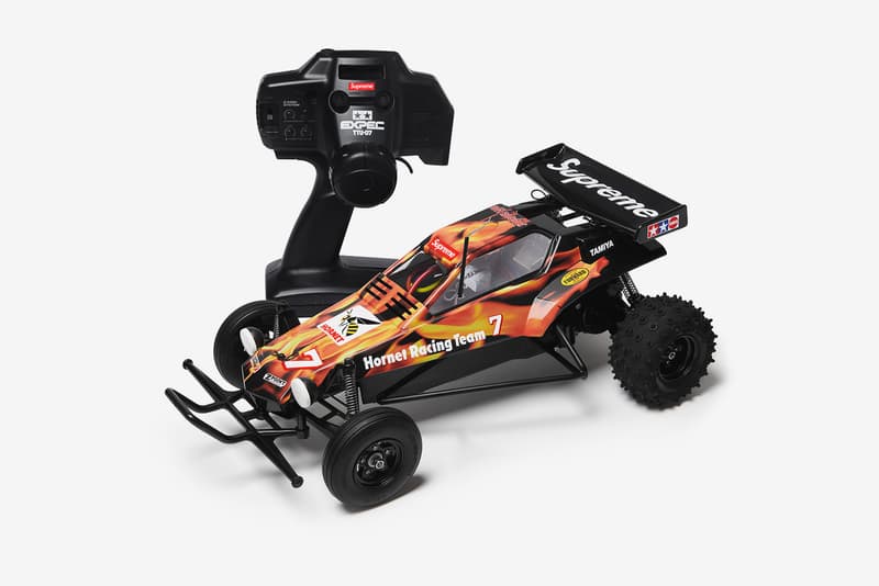 HYPEBEAST 聖誕倒數月曆 2018 Supreme x Tamiya 最新遙控車 Hornet RC Car