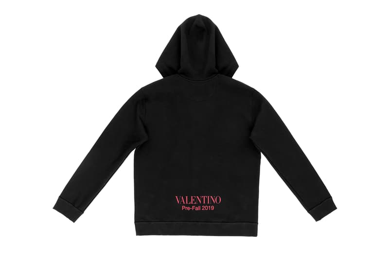 Valentino 率先於東京發佈 VLTN 男、女系列
