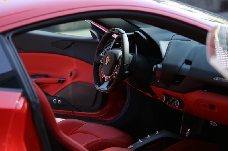 群雄集結！走進 Esperienza Ferrari Test Drive Programme 體驗之旅